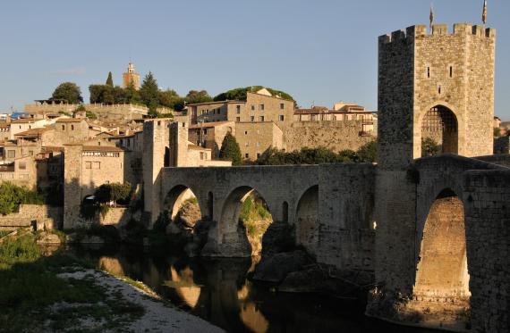 Besalú: poble medieval